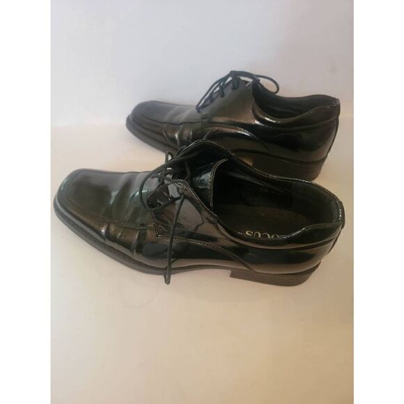 Rocus Men\'s Black Lace-Up Square Toe Dress Shoes Size 9.5